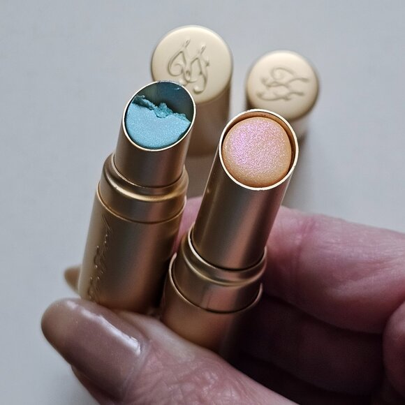 Too Faced FAIRY TEARS & UNICORN TEARS Lipstick